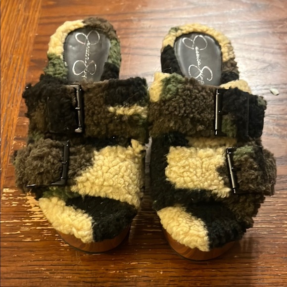 Jessica Simpson Fuzzy Slip-On Sandals - Picture 1 of 6